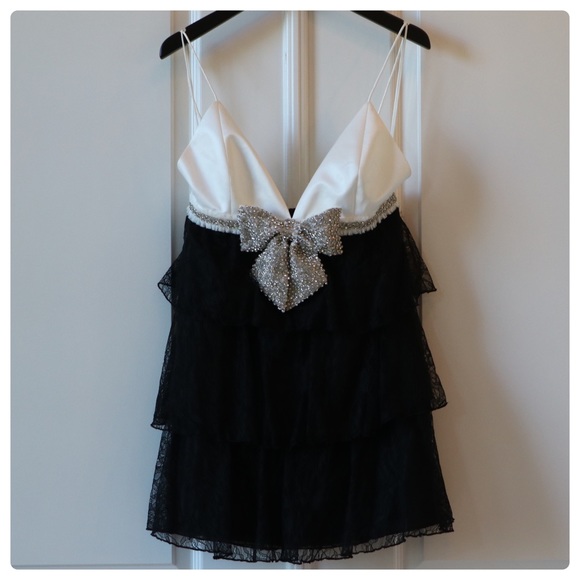 ALICE + OLIVIA Cairo Embellished Bow Mini Dress - Picture 9 of 14